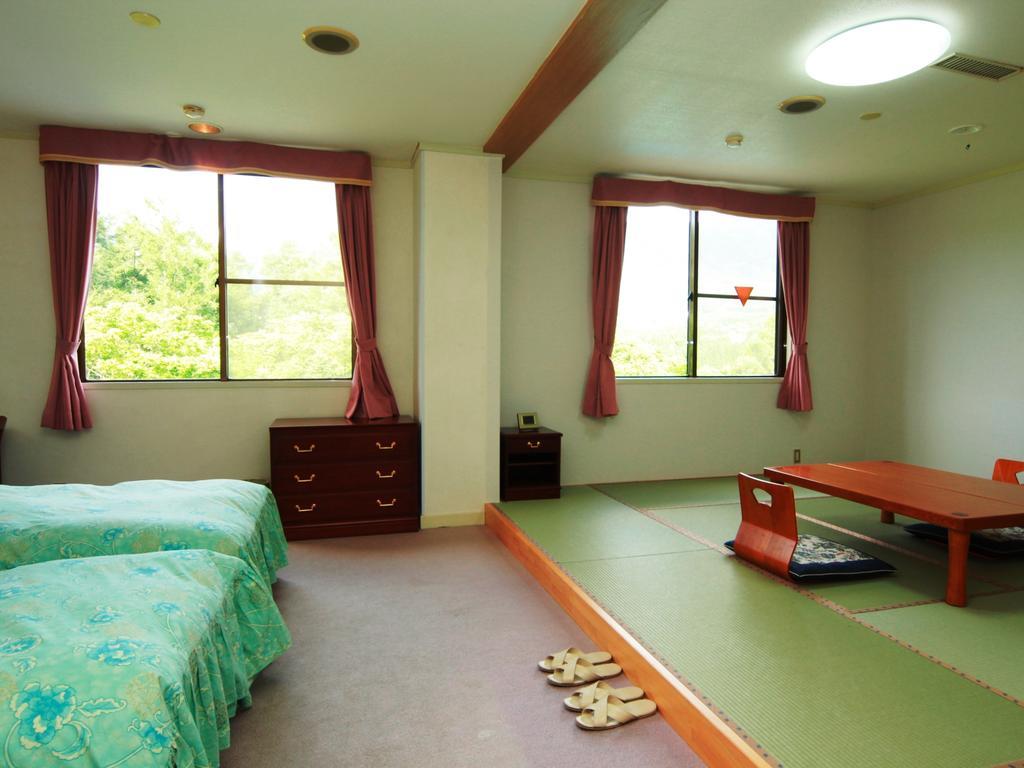 You Resort Hotel Yamanouchi  Eksteriør billede